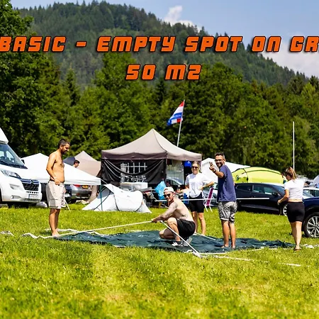 Racingtours Racecamp - Spielberg Campismo de Luxo Spielberg Bei Knittelfeld